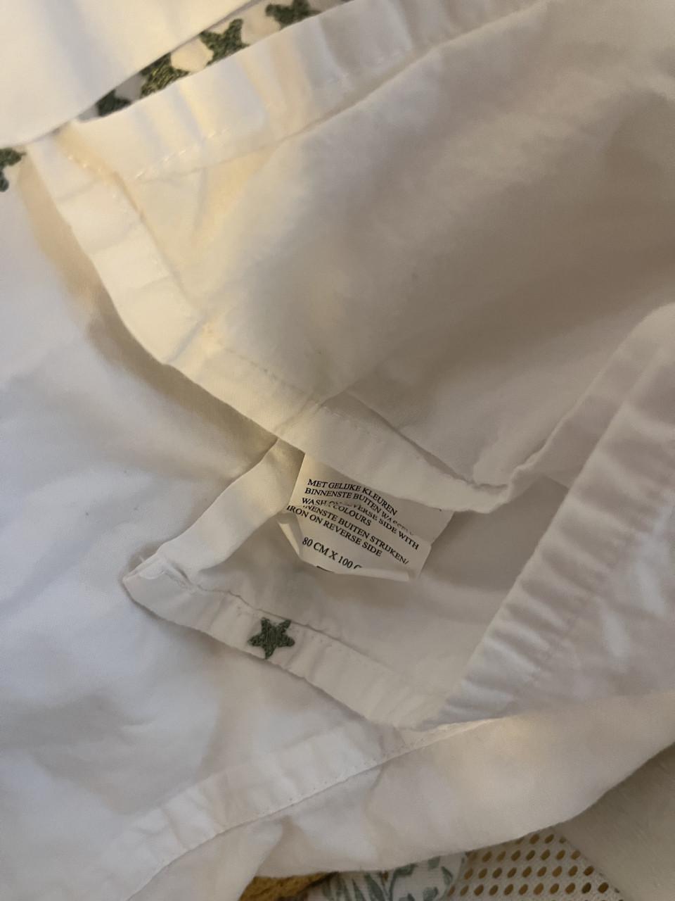 Co-sleeper/ wieg BabyGo Amila + 2 sets beddengoed