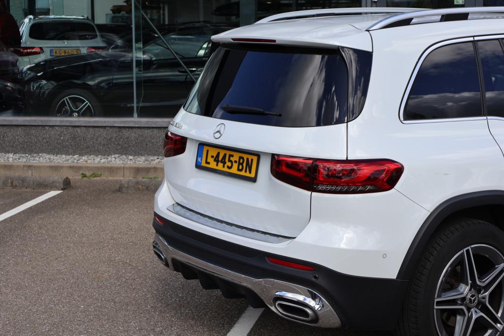 Mercedes-Benz Glb 180 d premium amg i btwi l camera l smartphone integratie