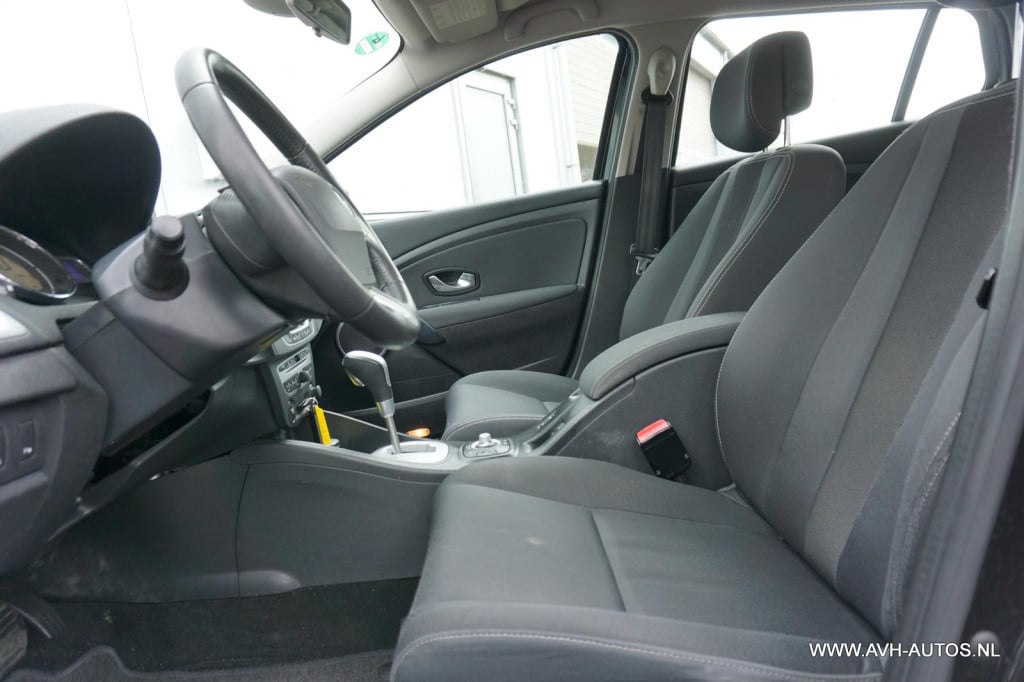 Renault Megane 2.0 dynamique automaat