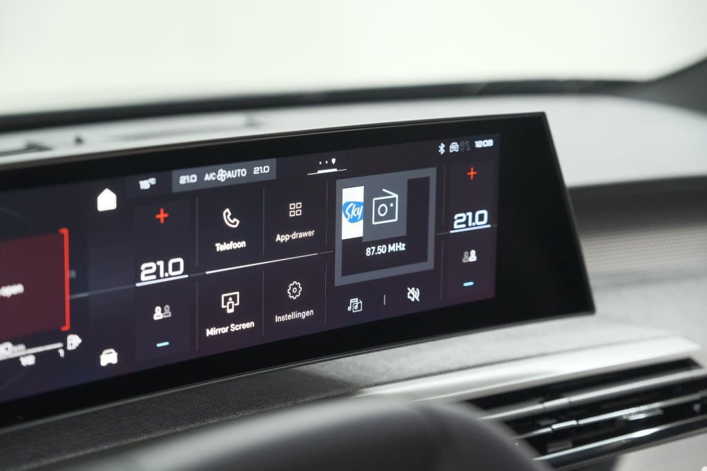 Peugeot 3008 hybrid 145 e-dcs6 gt | elektrische kofferklep | camera | adapt