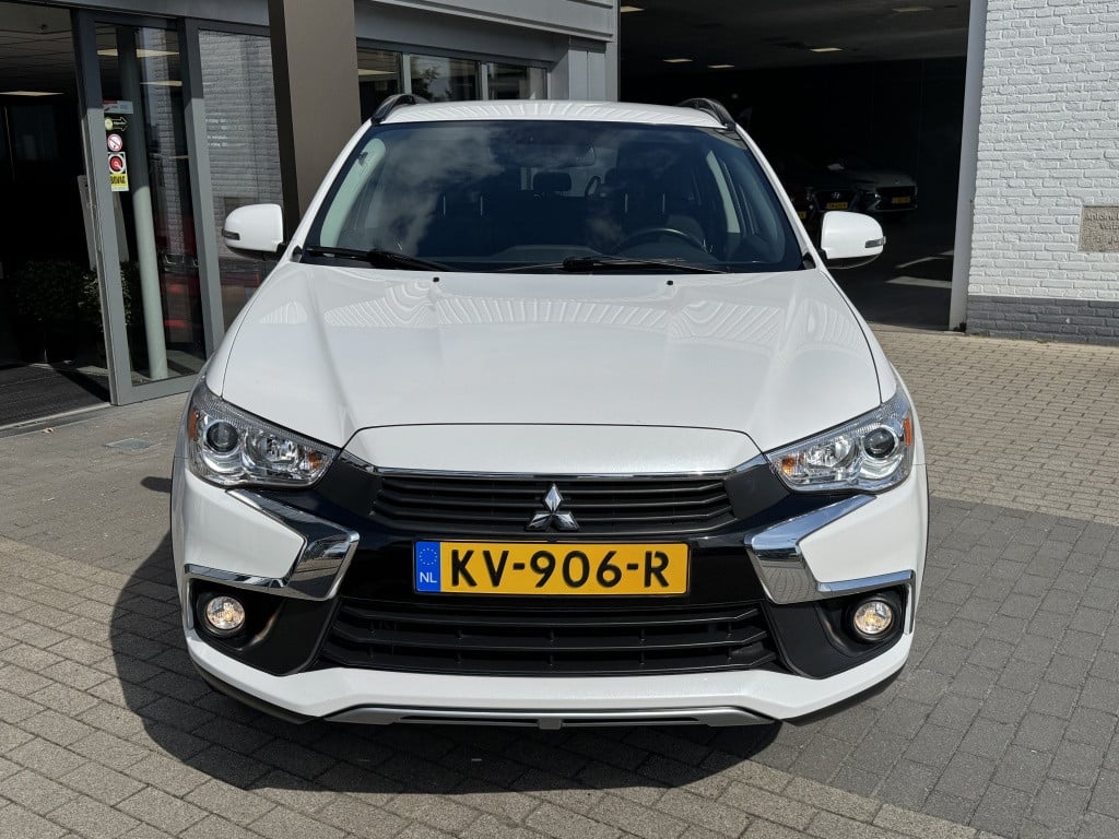 Mitsubishi Asx 1.6 cleartec intense | navigatie | trekhaak | airco | achter