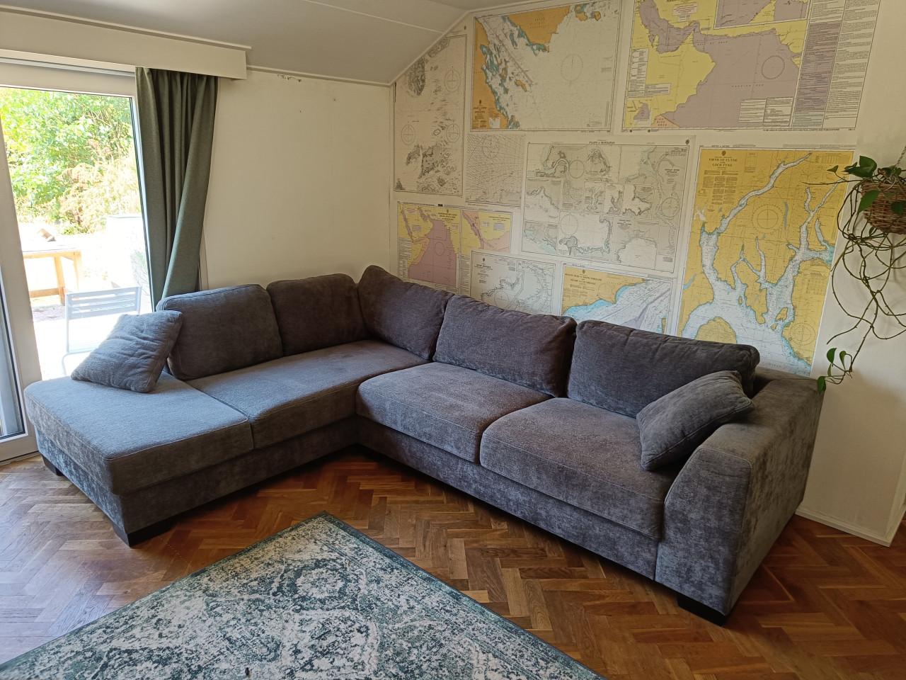 Hoekbank 3.55m X 2.50m