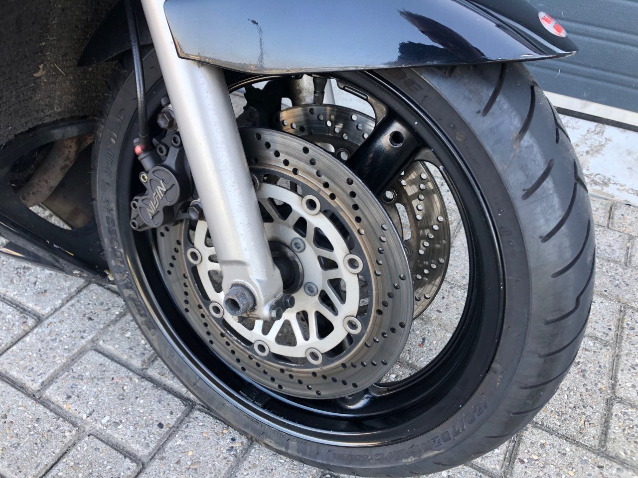 INRUILKOOPJE! Suzuki RF900R ,goede staat, Bos-demper, rijklaar €895,-
