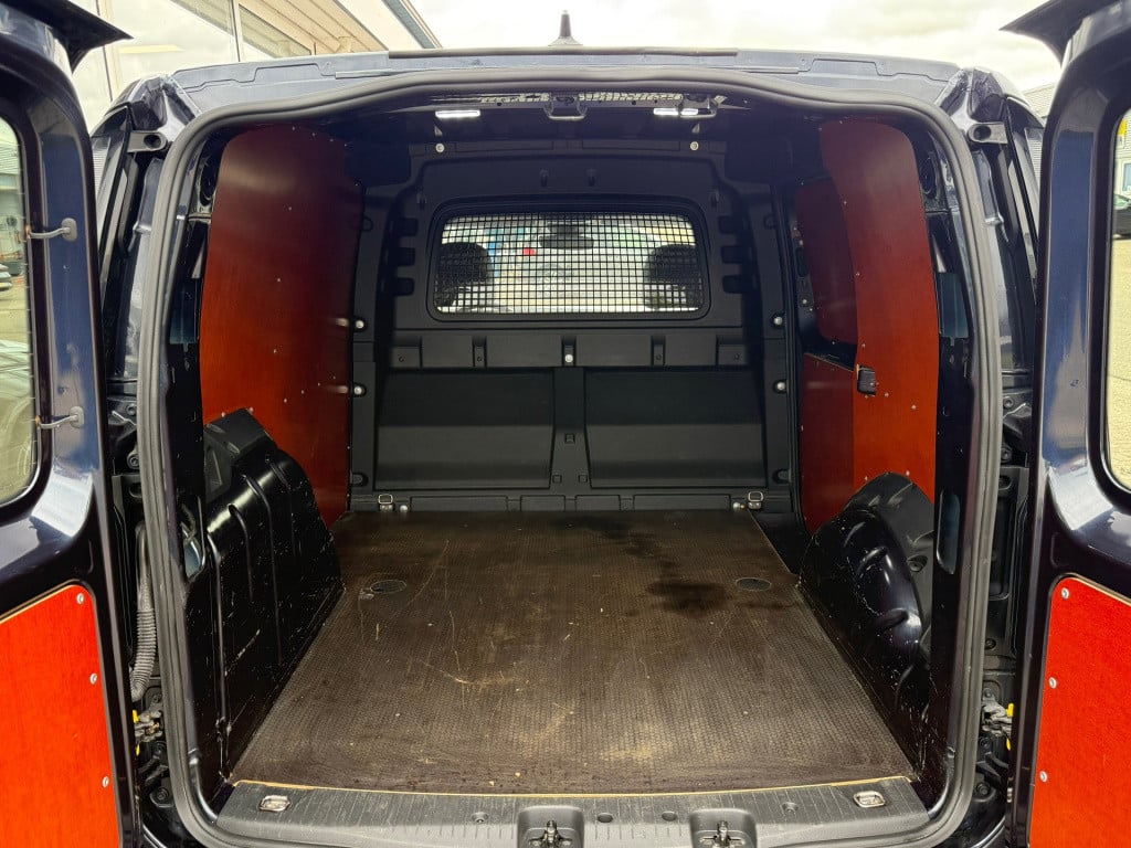 Volkswagen Caddy cargo 2.0 tdi 1st edition