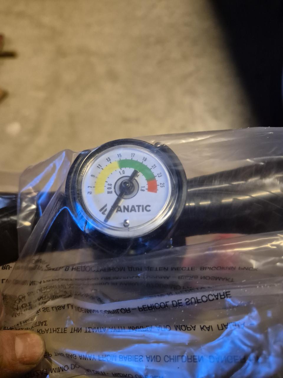 Sup leash, pomp en peddel