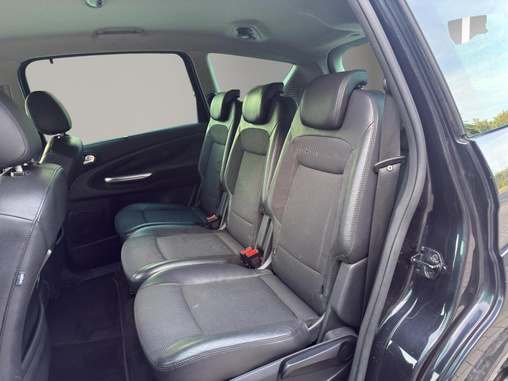 Ford S-Max 2.5-20v turbo 7 persoons