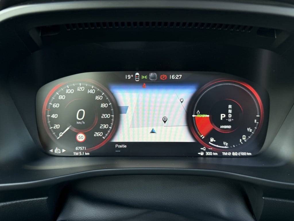 Volvo XC40 t4 211pk recharge plus bright| panodak| camera| h&k sound| elek.