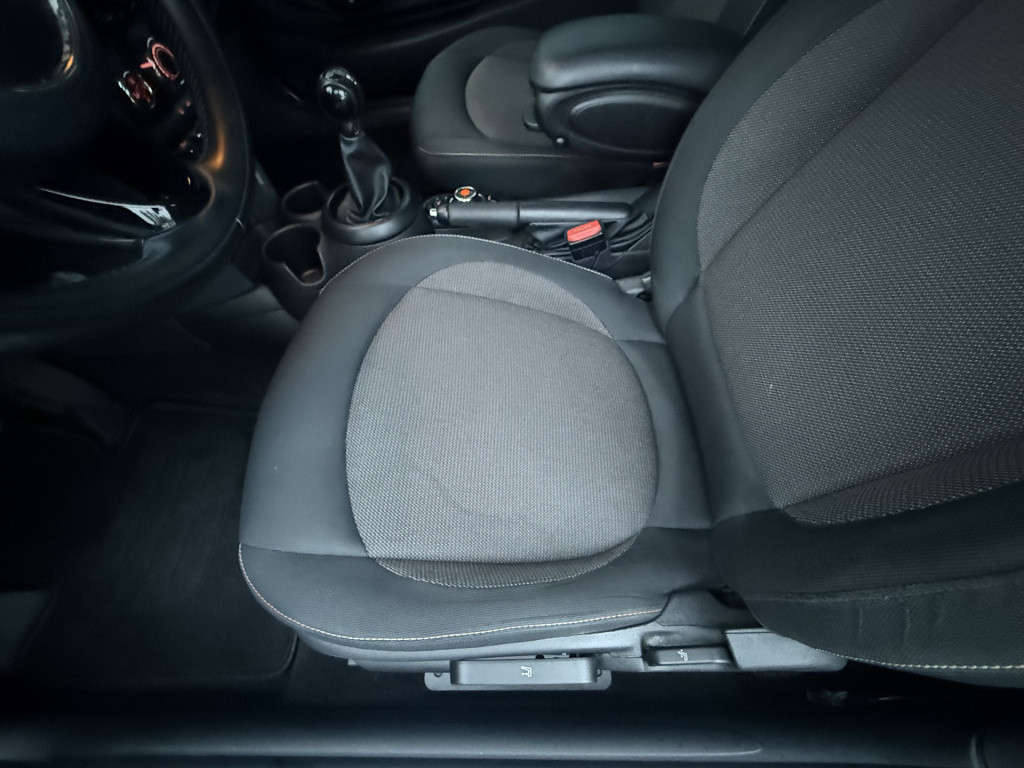 Mini Cooper mini 1.5 navigatie business 3-drs