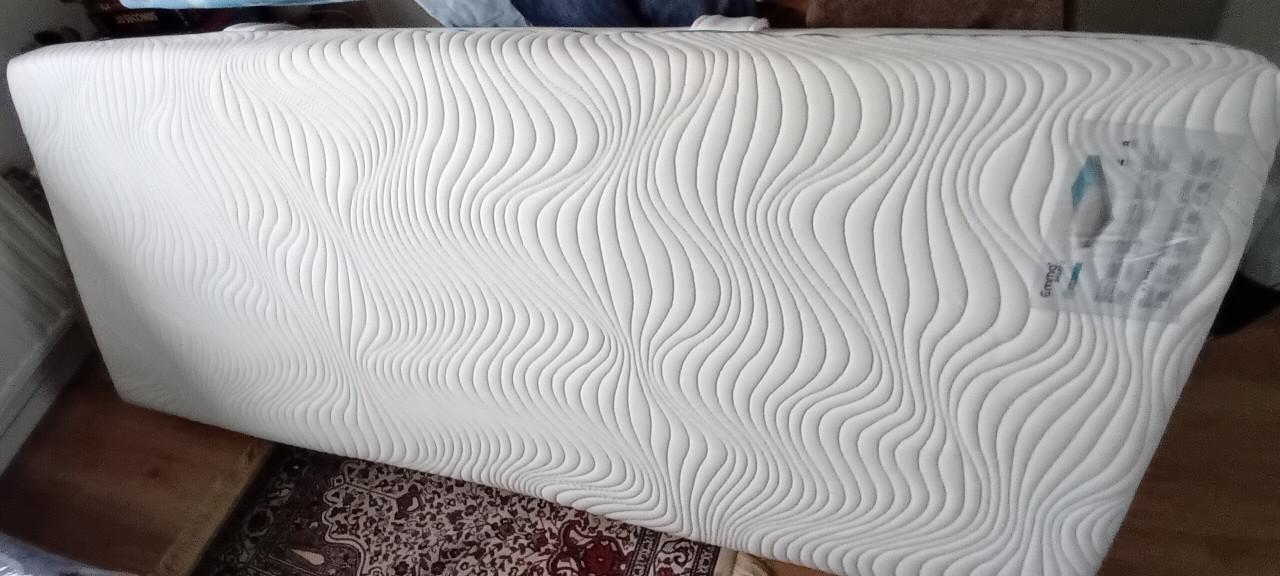 2 x eenpersoons Emma Smart matras 80/ 200 cm