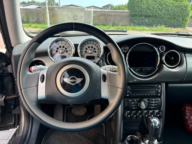 Mini Mini 1.6 Cooper Park Lane Automaat Navigatie Airco