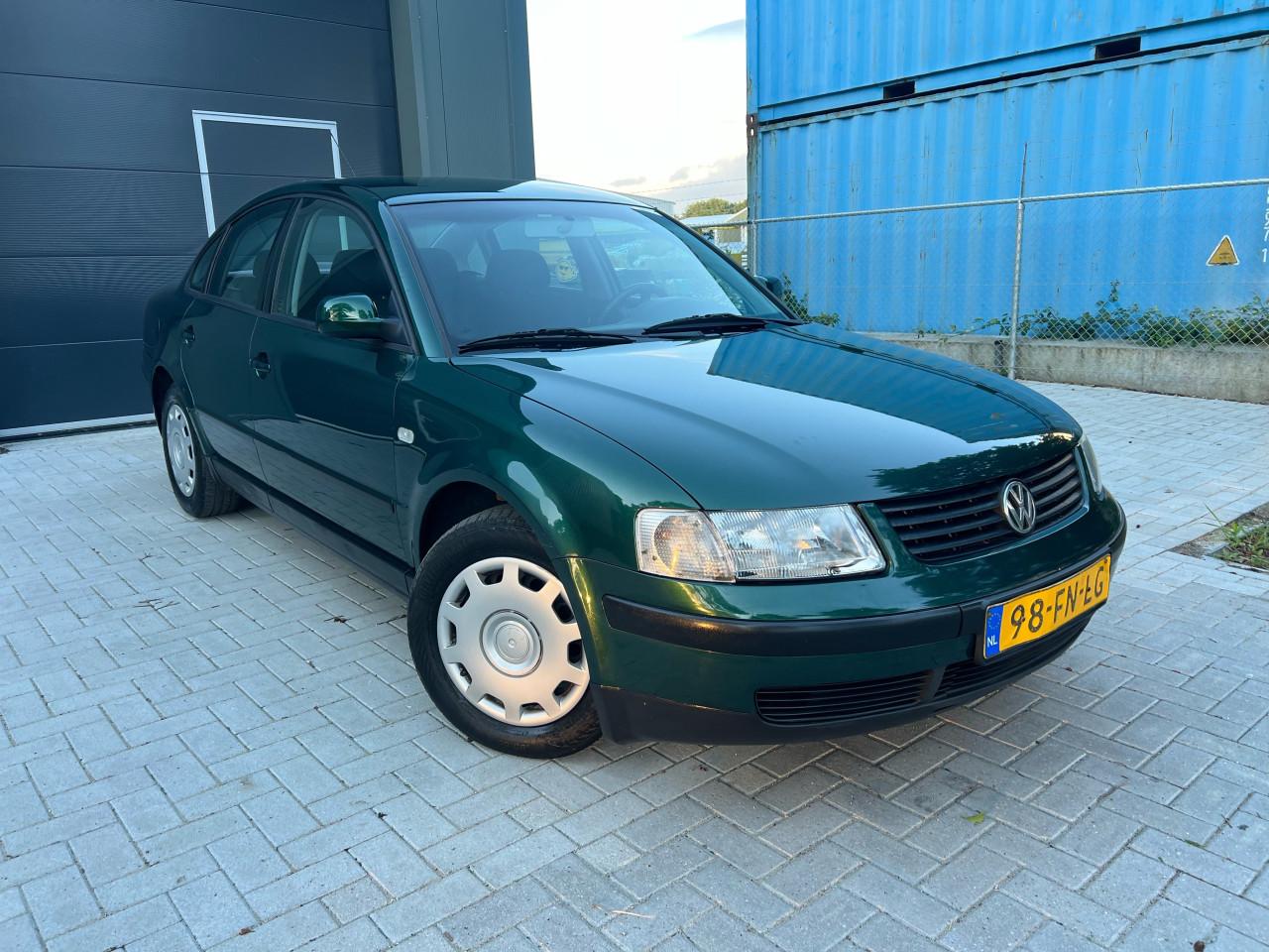 Volkswagen Passat 1.6- 130.494KM 1e eigenaar
