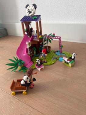 LEGO Friends Panda Jungle Boomhut 41422 - Zo goed als nieuw