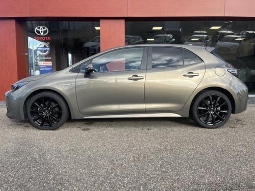 Toyota Corolla 1.8 hybrid comfort | 18" lmv | trekhaak | climate