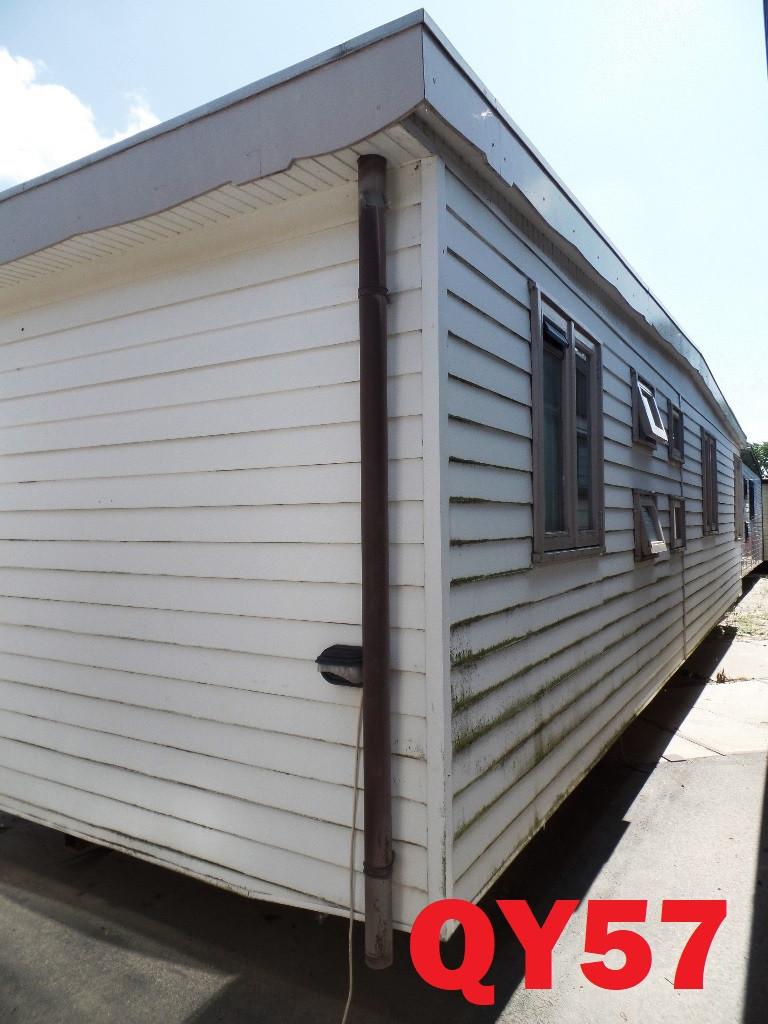 Betaalbaar chalet met kunststof buitenzijde en dubbel glas tot 6 personen