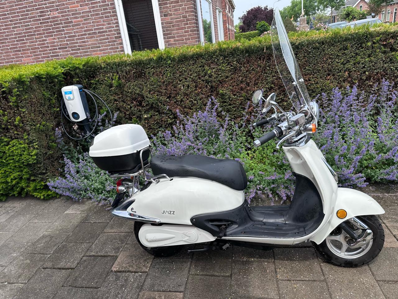 Ebretti 512 electrische 30km scooter