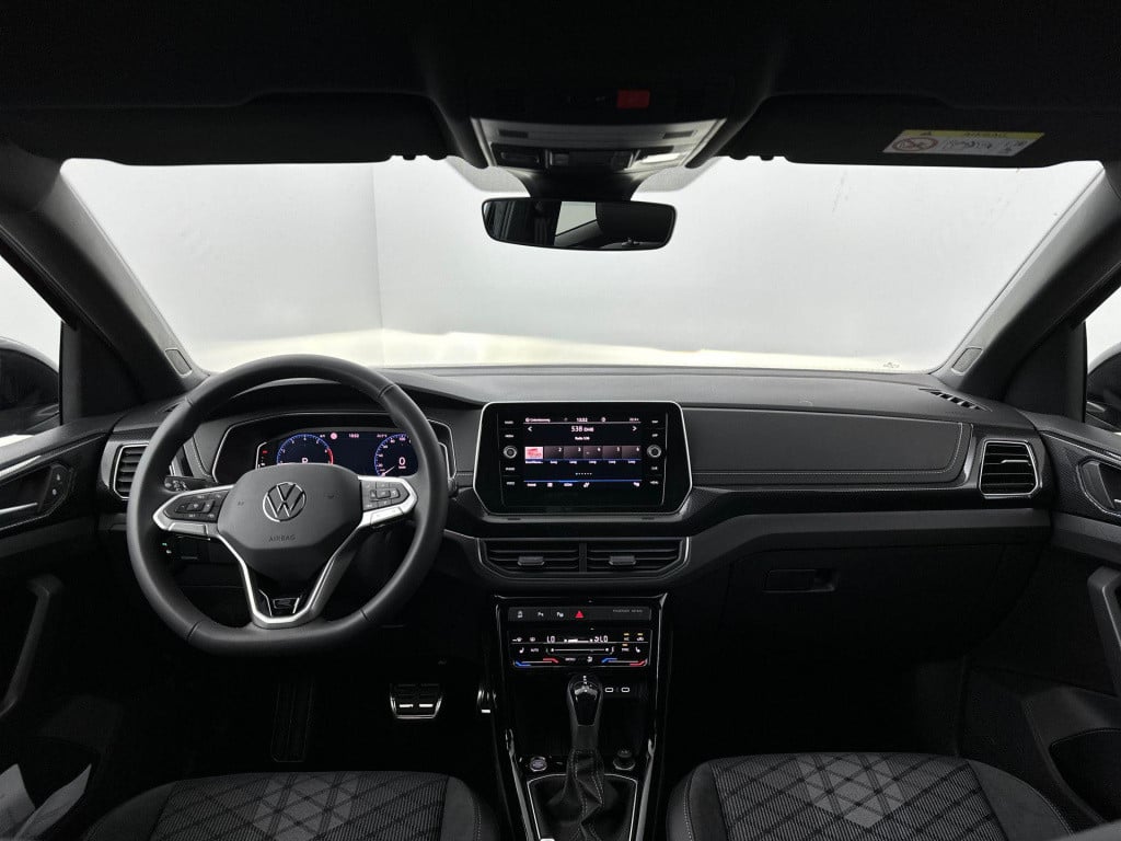 Volkswagen T-cross r-line-edition 1.5 110 kw / 150 pk tsi suv 7 versn