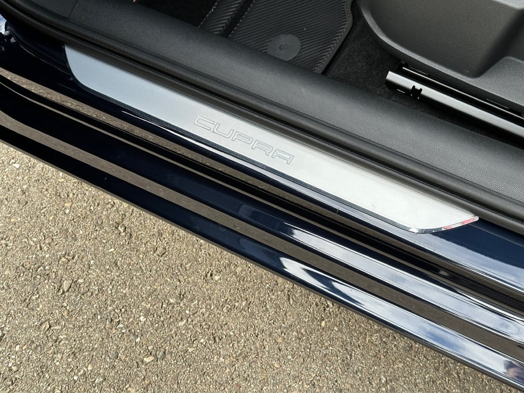 Cupra Leon 1.5 etsi 150pk dsg | camera | led | navi | 18 inch | rijklaar in