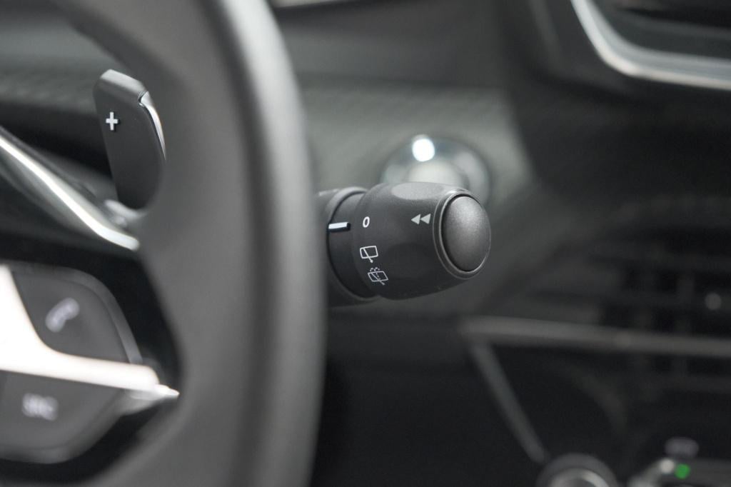 Peugeot 2008 hybrid 136 e-dcs6 allure | 360 camera | adaptieve cruise contr