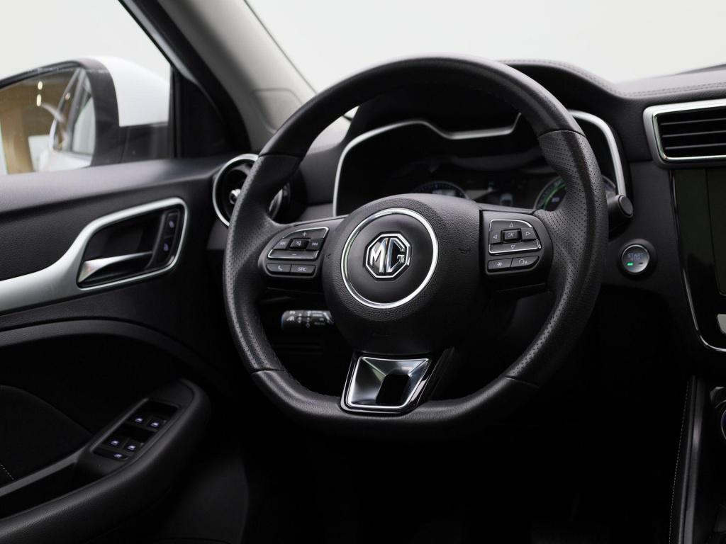 MG Zs Ev mg luxury 45 kwh aut. | panoramadak | lederen bekleding | navigati
