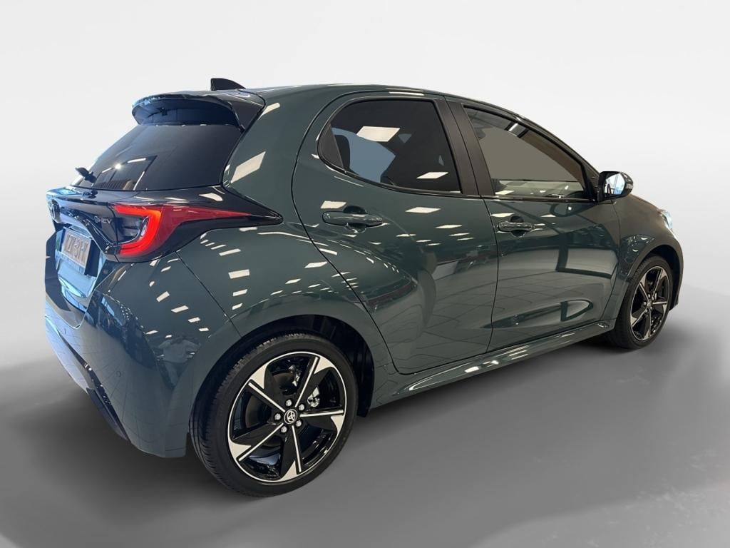 Toyota Yaris 1.5 hybrid 130 executive | incl. € 3.500,-- voorraad voordeel 
