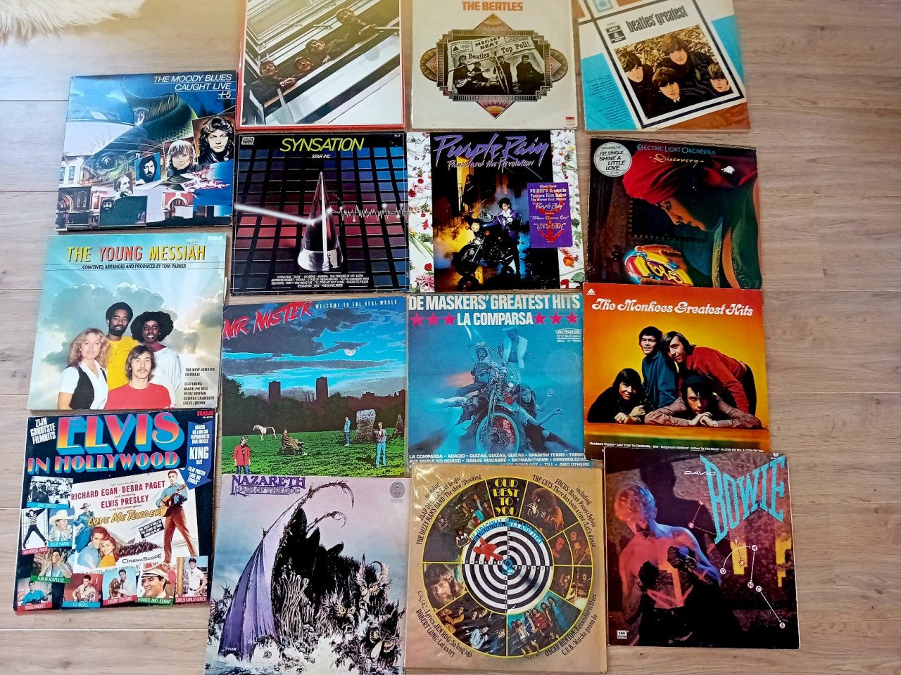 15 LP'S dubbel. Beatles, Bowie, Nazereth, enz.