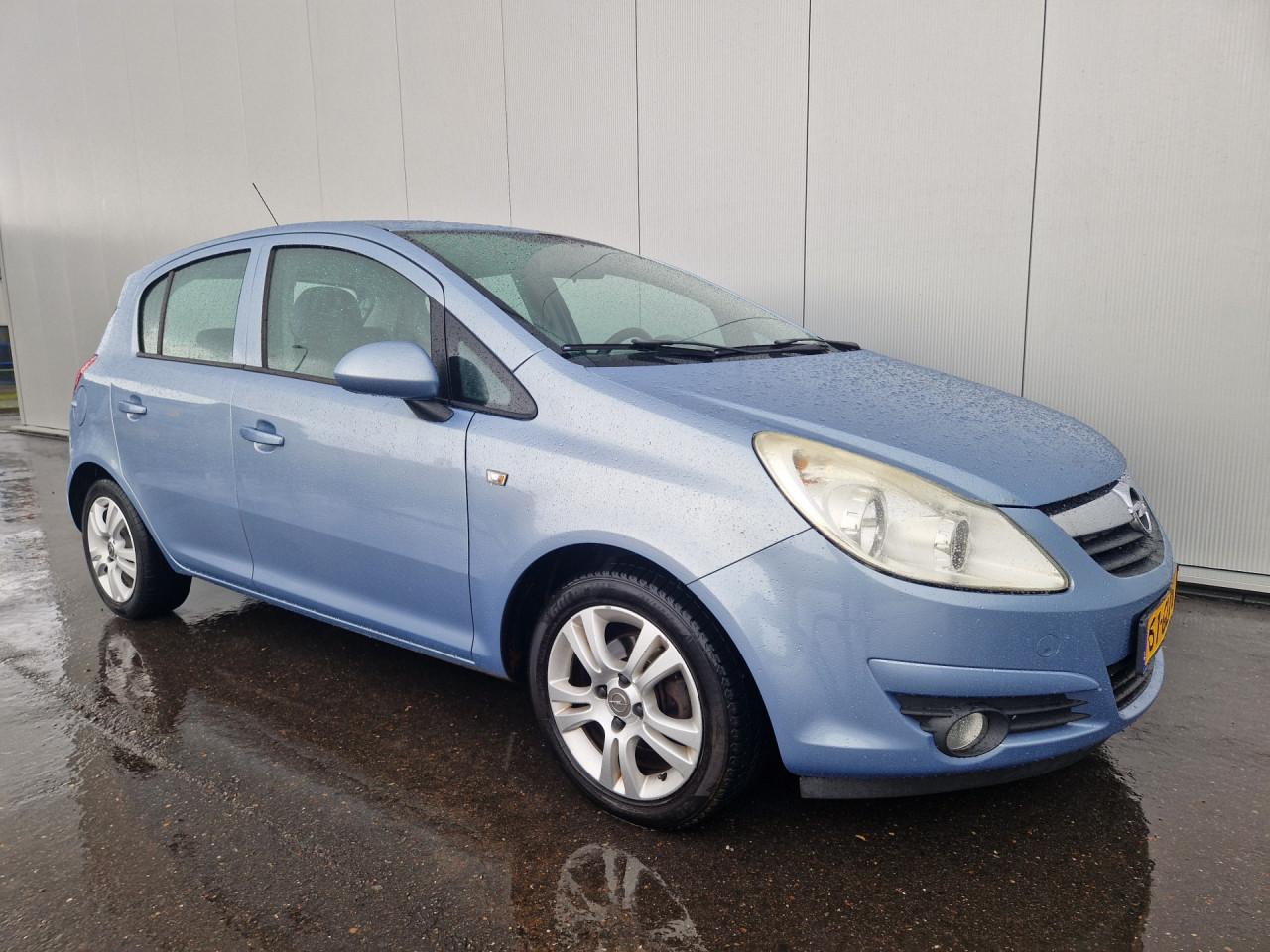 Opel Corsa 1.4-16V Enjoy