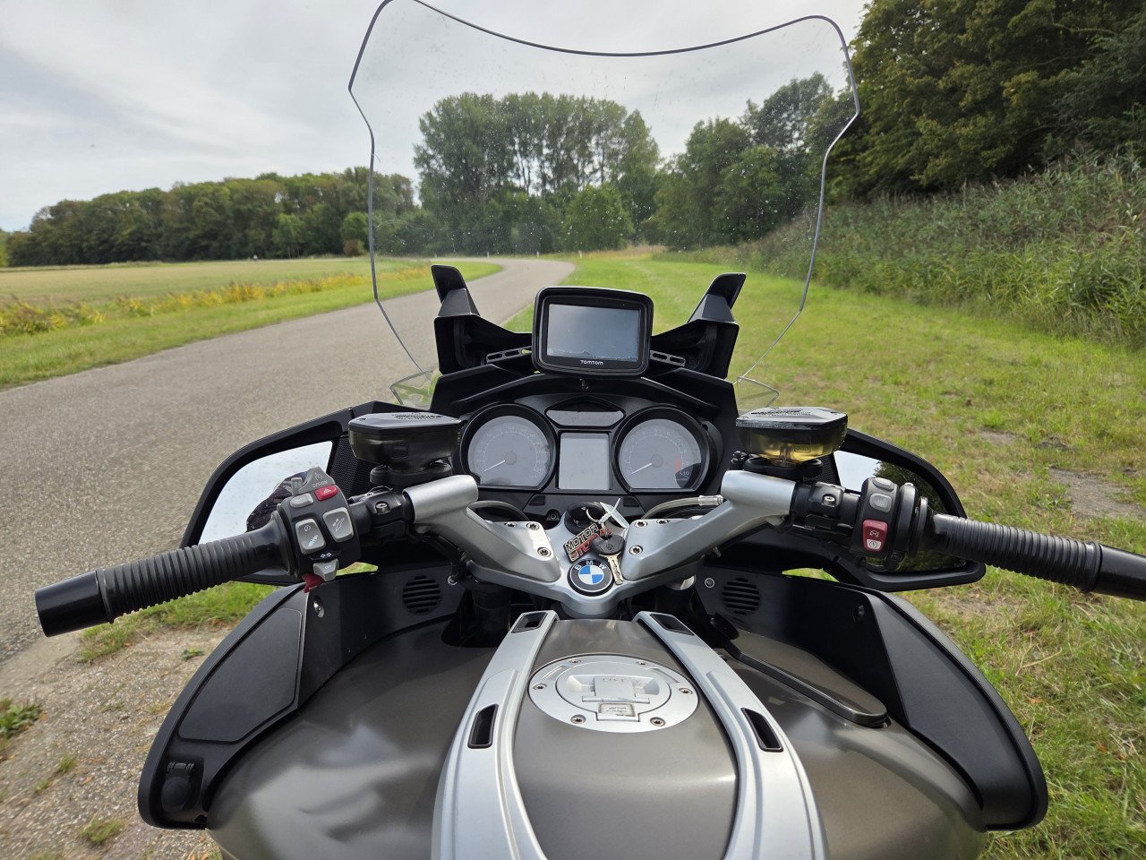 BMW R1200RT 2011 incl compleet kofferset (inruil mogelijk)