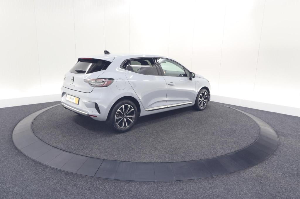 Renault Clio tce 90 gpf techno | 360 camera | adaptieve cruise control | 9.