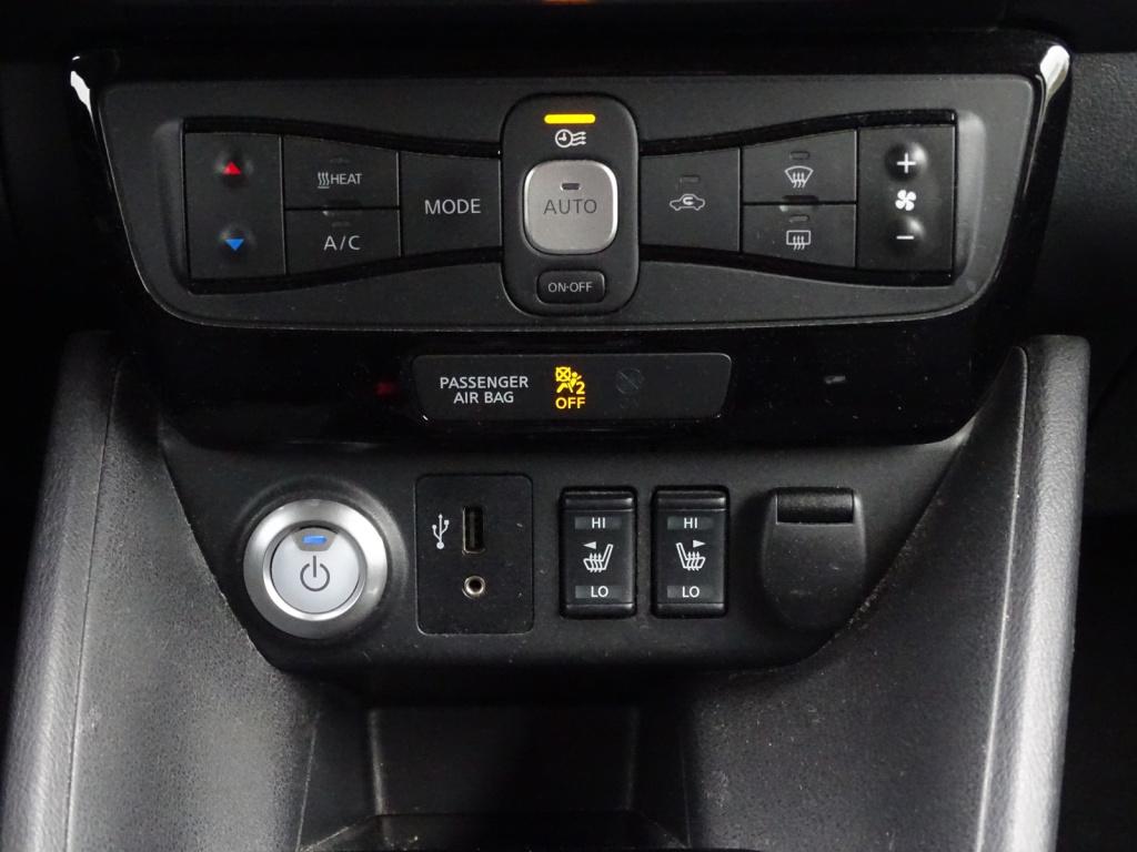 Nissan Leaf n-connecta 40 kwh | incl. btw | 360 camera