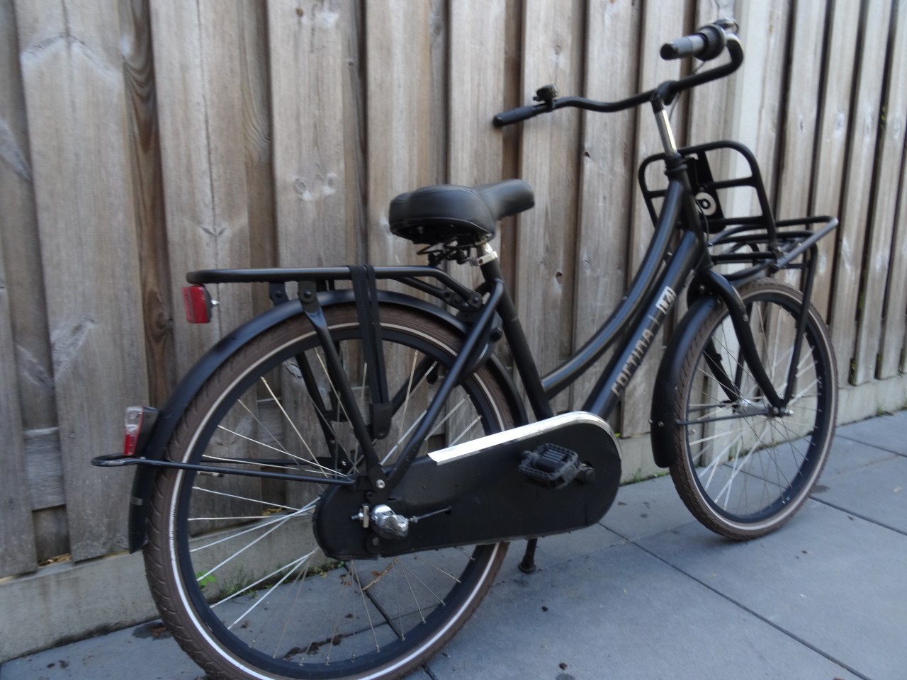 Cortina U4 24 inch meisjesfiets 3 versnellingen