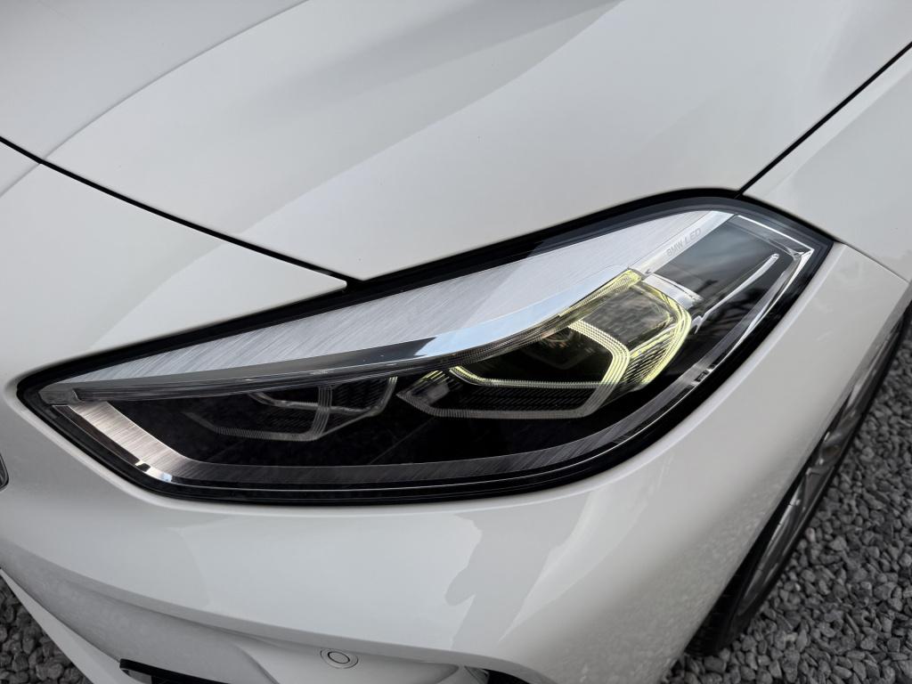 BMW 1 Serie 118i high executive m-sportpakket 5-drs