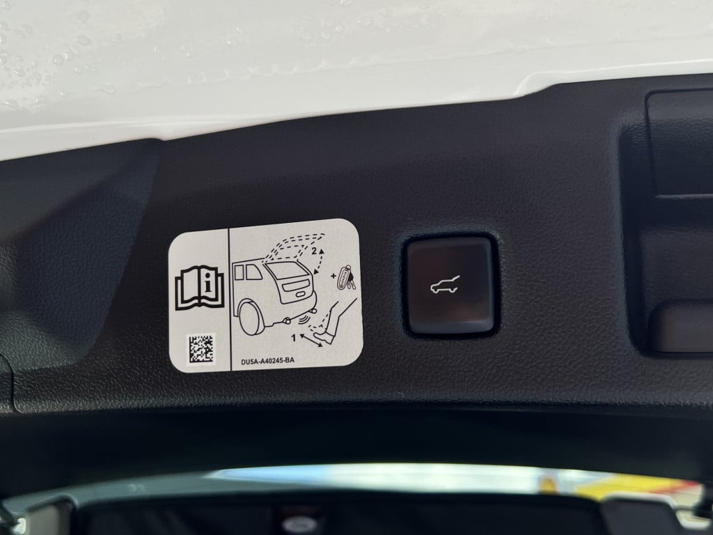 Ford Kuga 2.5 phev st-line x | camera | apple/ android carplay | head-up di