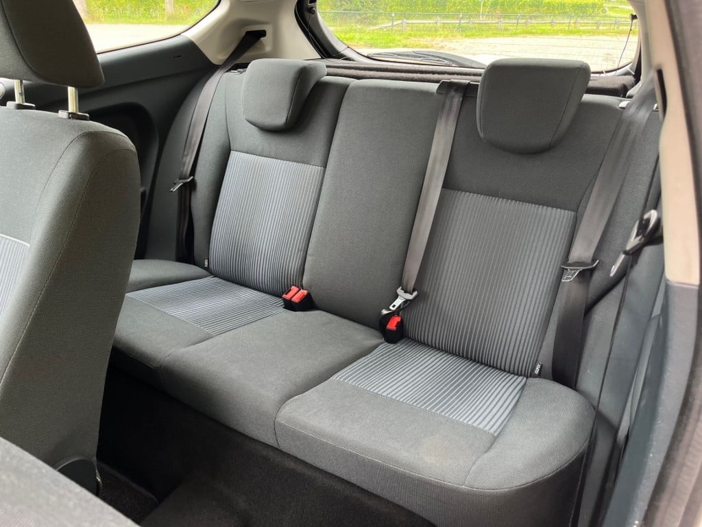 Ford Fiesta 1.25 titanium airco
