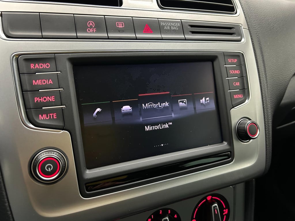 Volkswagen Polo occasion 1.0 bluemotion edition | zwart | airco | tweedehan
