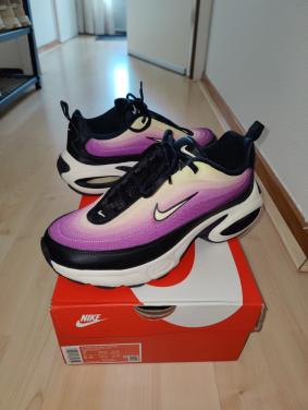 Nike Air Max Portal Sneakers mt 38 met kleurverloop
