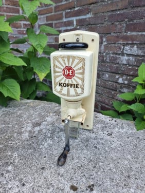 Vintage koffiemolen Douwe Egberts