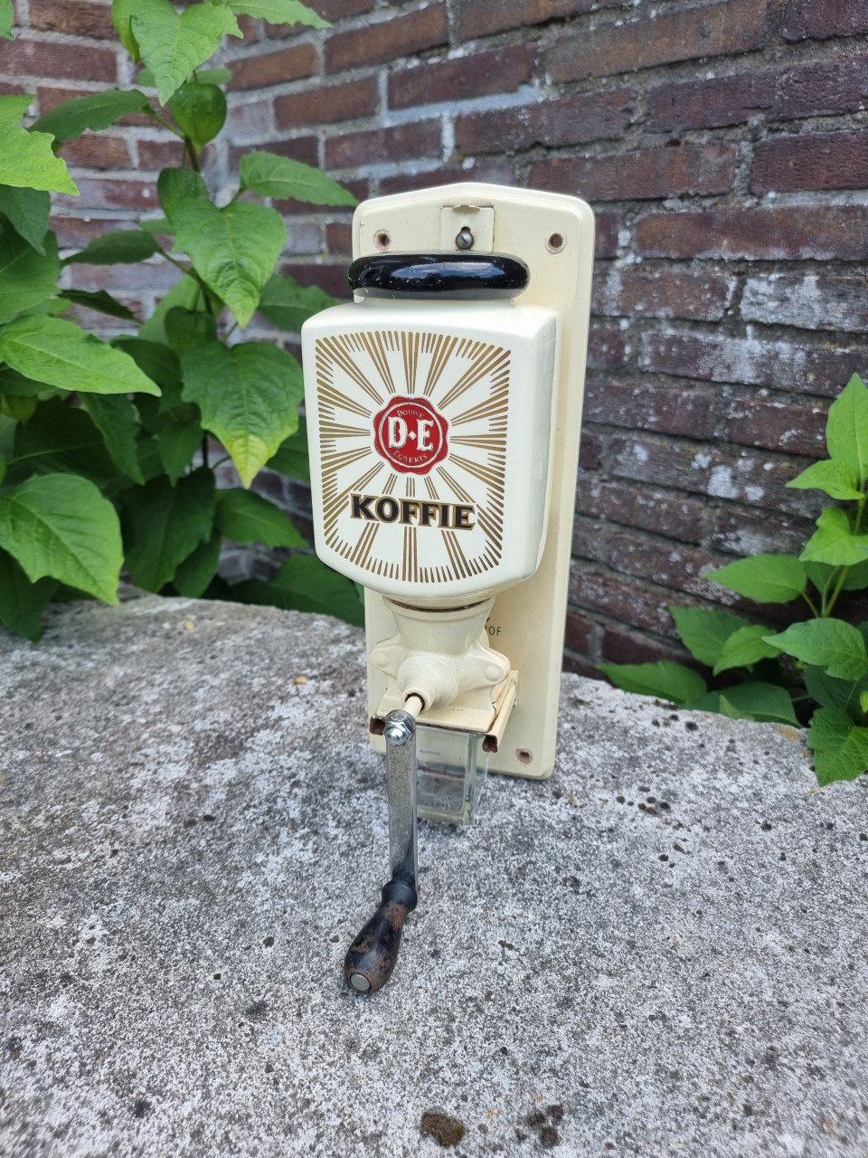 Vintage koffiemolen Douwe Egberts