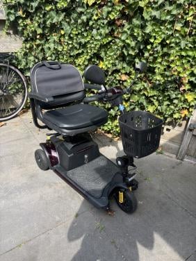 Excel Xena 4 opvouwbaare scootmobiel makkelijk voor in de auto