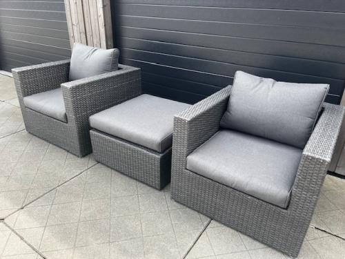 Wicker lounge tuinset (2 fauteuils + bijzettafel + kussens)