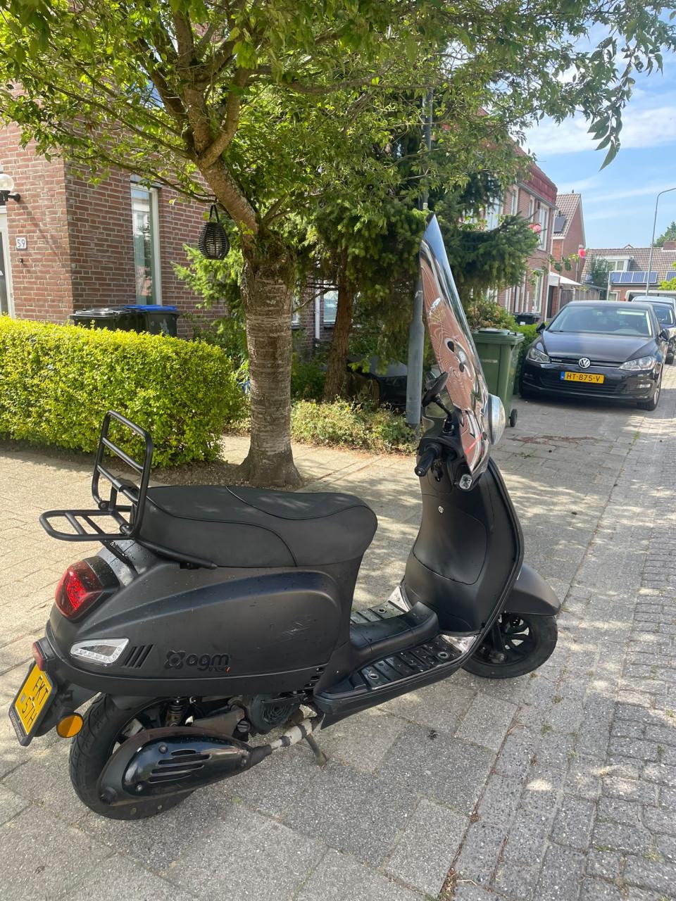 Agm bromscooter 4 takt