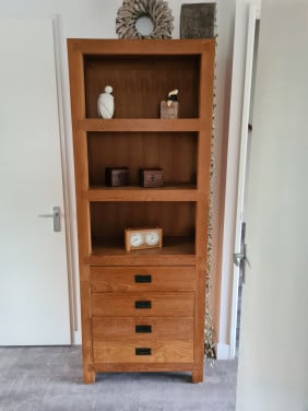 Teak kast