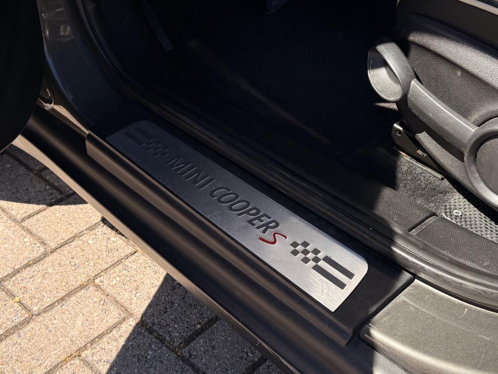 Mini Countryman mini 1.6 cooper s all4 | harman kardon | leder | pano | sto