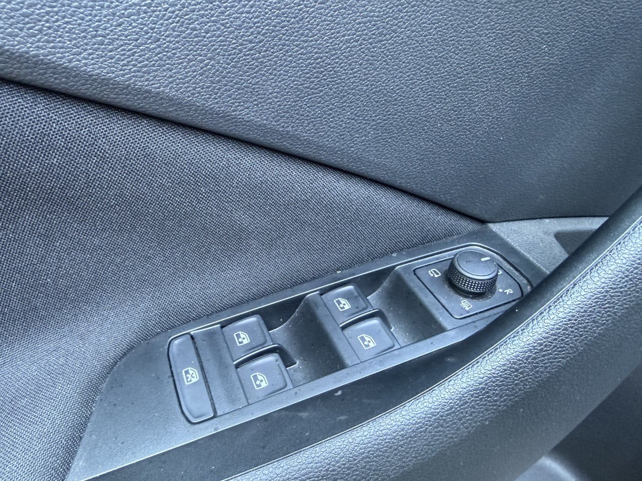 Skoda Kamiq 1.0 TSI Active 2024/ Virtual/ Led/ Airco/ Carplay