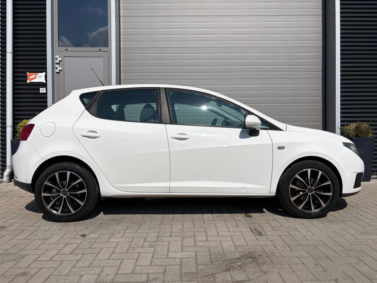Seat Ibiza, 1.2 Club Airco/Carplay/Velgen | Met nieuwe APK + Afleverbeurt