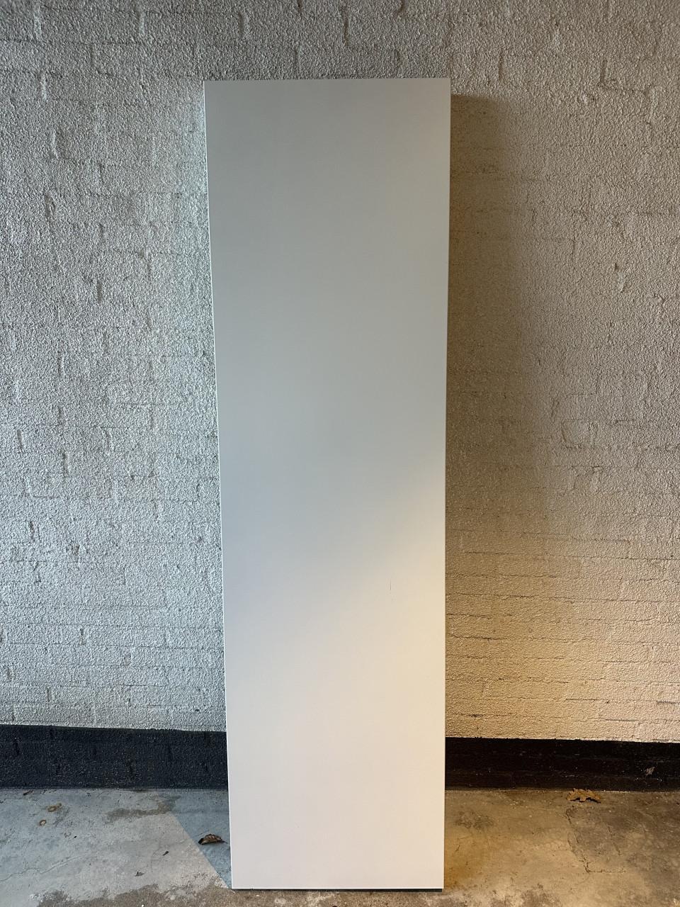 Radiator 180x50 staand met kap en handdoekhaak