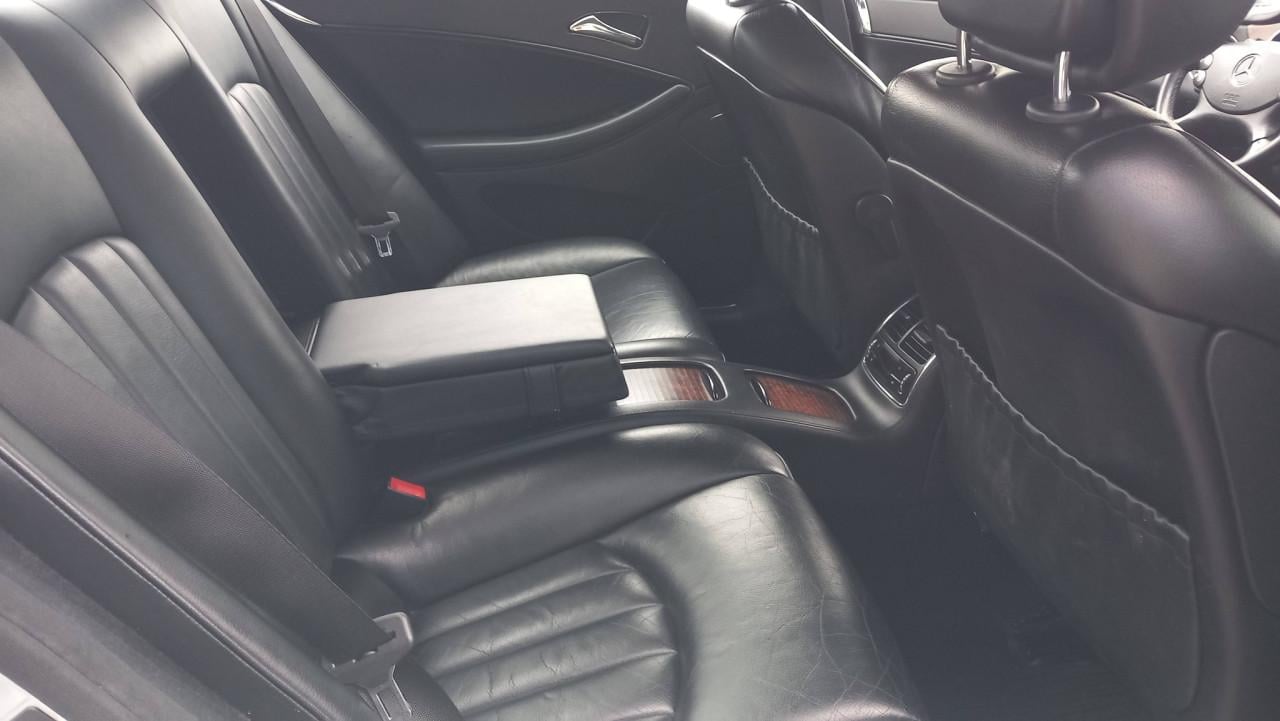 Mercedes 350 CLS automaat bj:2005 airco-leer-20 inch apk 2027 i.z.g.st