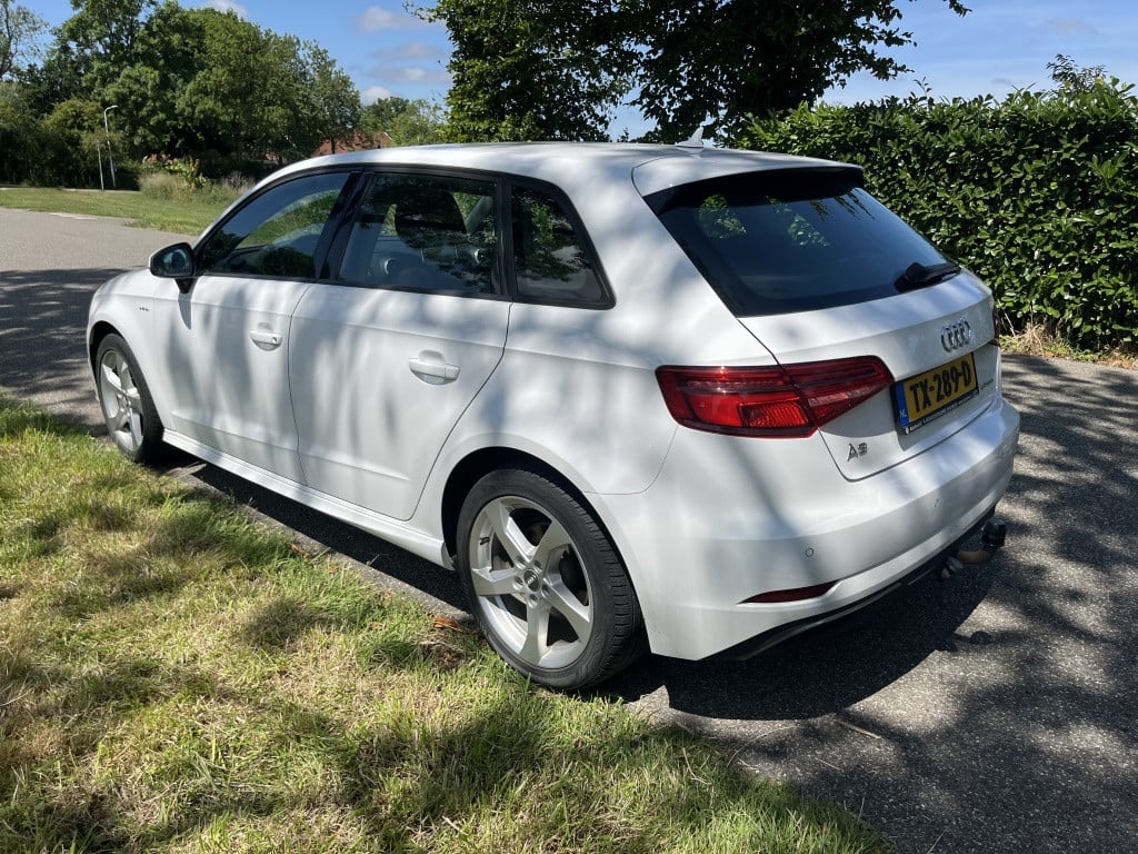 Audi A3 sportback 1.4 e-tron sport