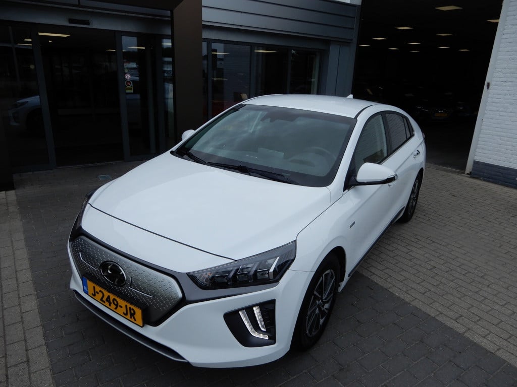 Hyundai Ioniq comfort ev 38 kwh | nl auto | incl.btw | facelift |