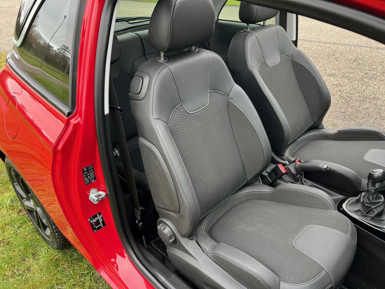 Zeer exclusieve Opel Adam uit 2018 met slechts 59.900 km, Open Dak!!