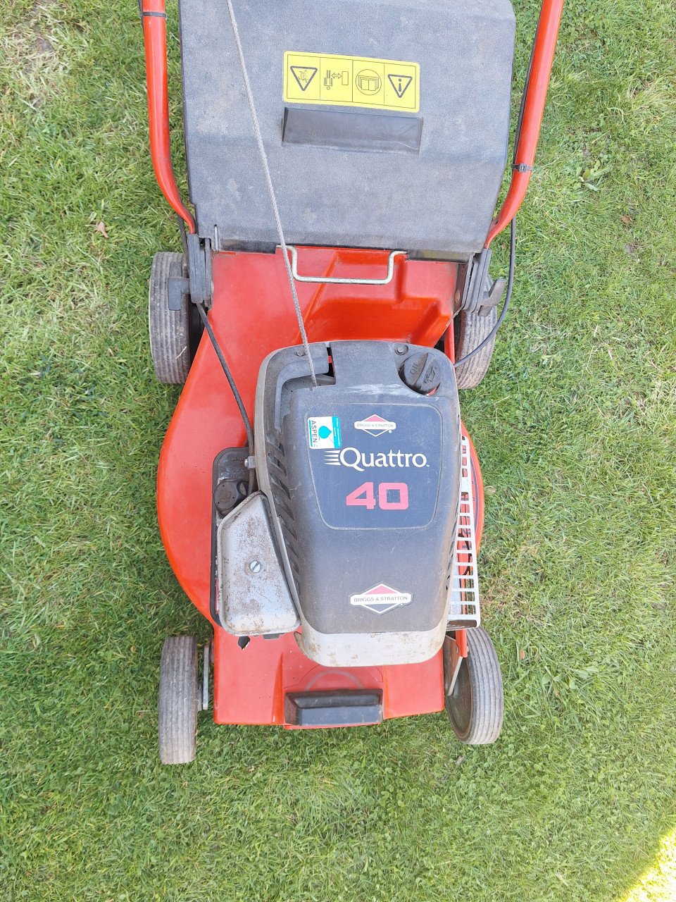 SABO Quattro 40 grasmaaier op benzine.